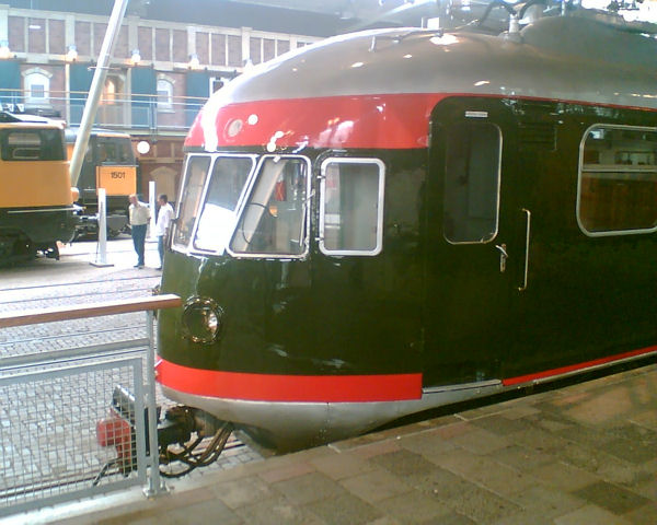 Afb004.jpg
