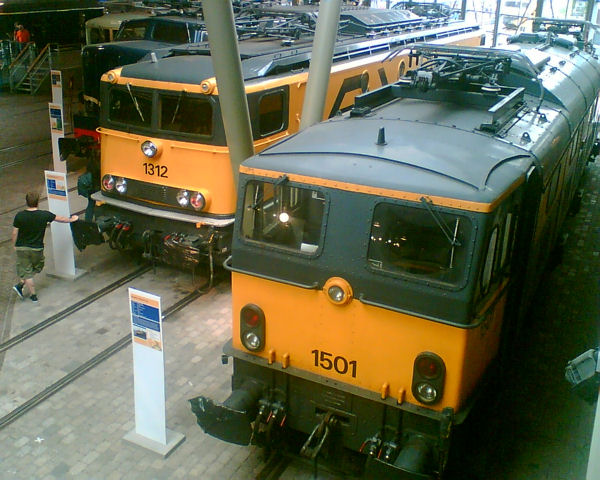Afb026.jpg
