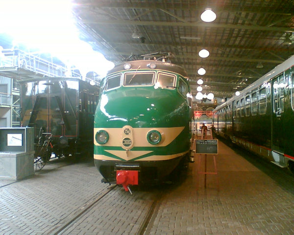 Afb028.jpg